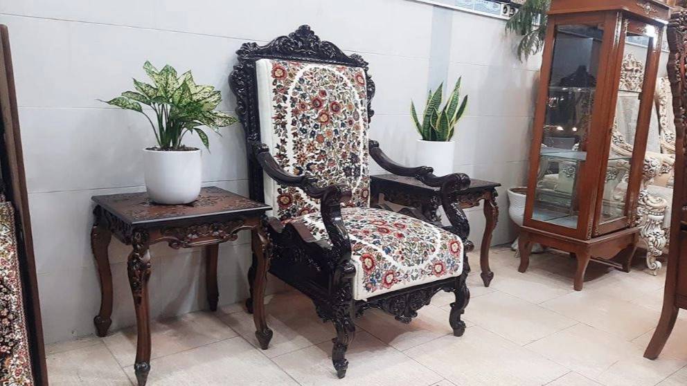 مبل قالی پالیز